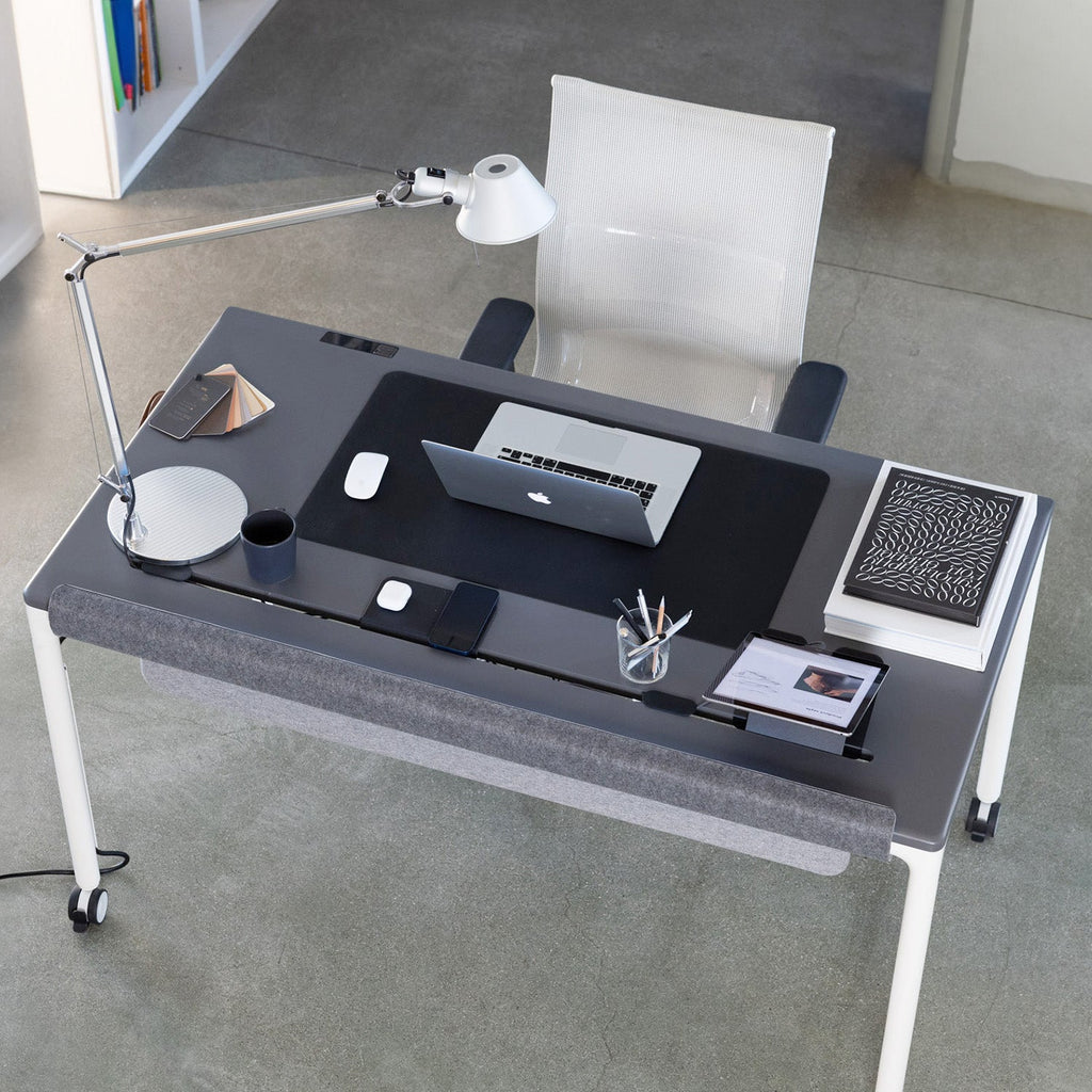 LEVADESK Smart Standing Desk