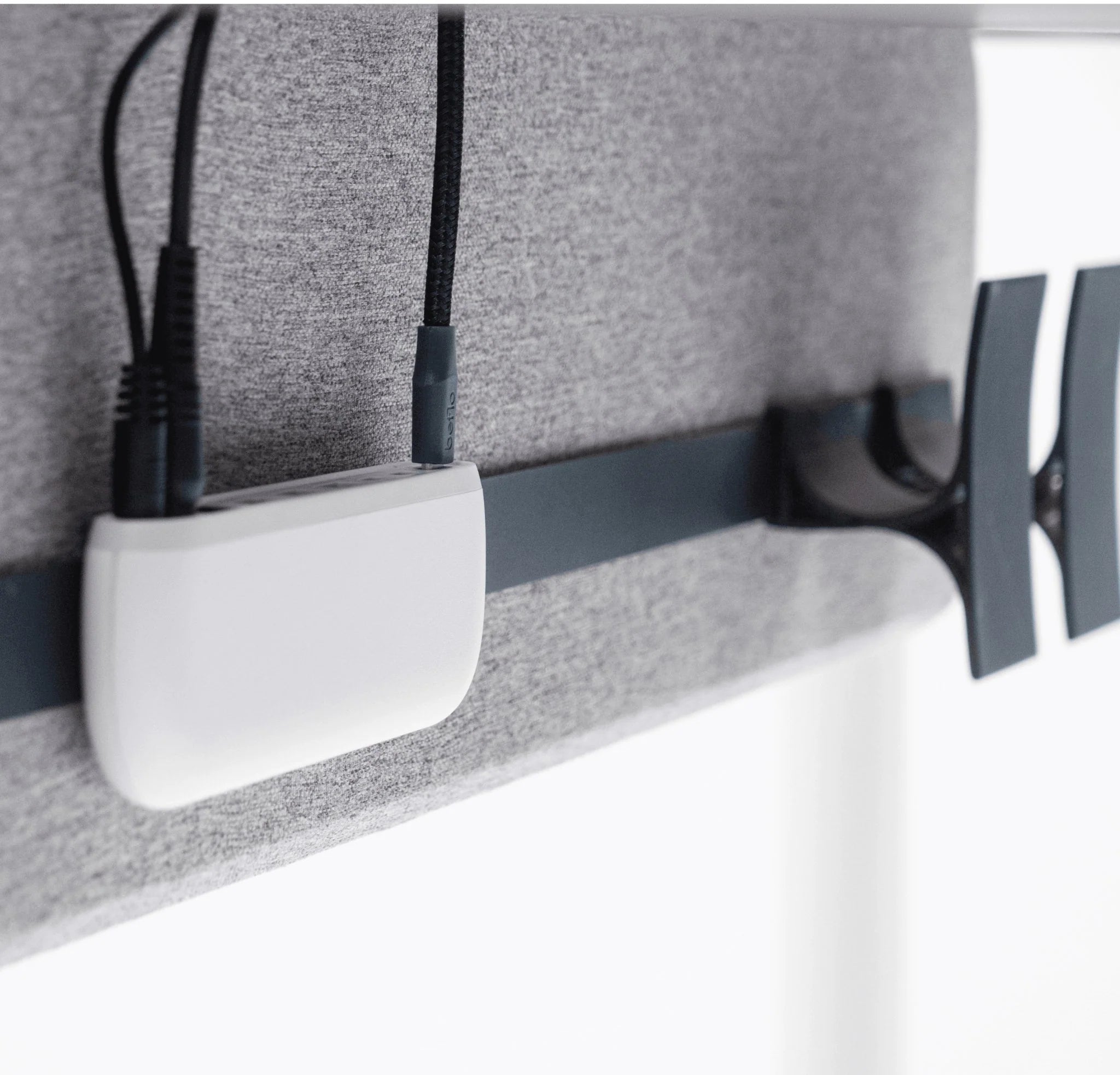 LEVADESK Smart Standing Desk